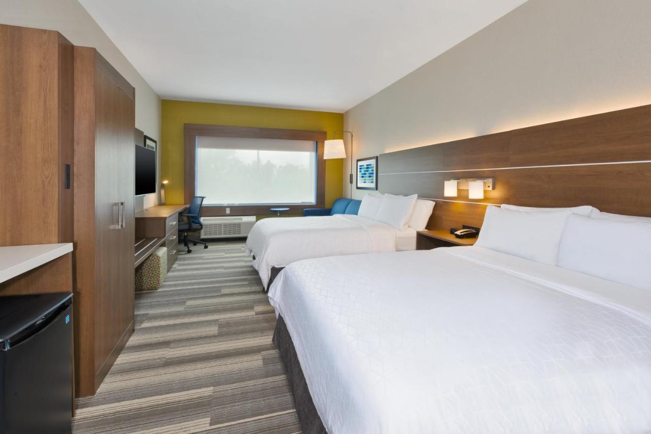 Holiday Inn Express & Suites - Milan - Sandusky Area By Ihg Bagian luar foto